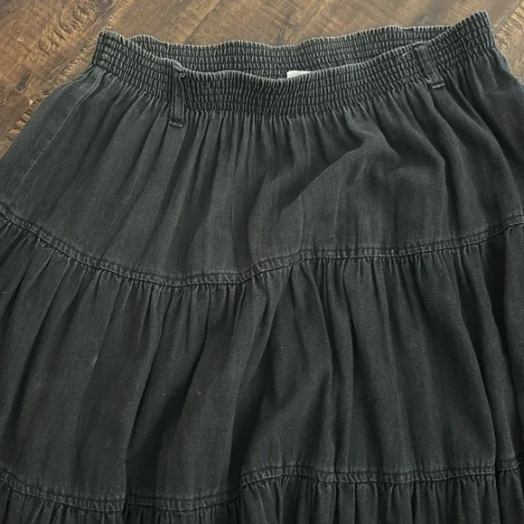 Vintage Midi Distressed Denim Skirt by Gotcha Covered Made In the USA Size M - Picture 2 of 3
